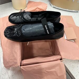 BRAND NEW IN BOX MIU MIU BLACK LEATHER BALLERINA FLAT